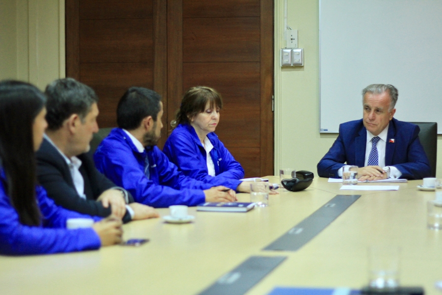 Ejecutivo del Directorio Nacional de Fenpruss sostiene reunión con Ministro de Salud