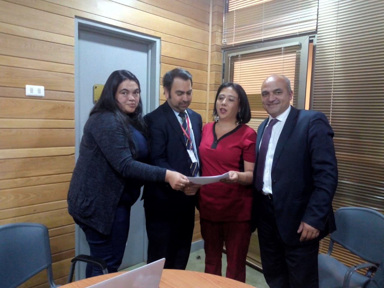 BIGREMIAL FENPRUSS-FENATS HOSPITAL KALLVU LLANKA DE CAÑETE ENTREGAN PLIEGO DE DEMANDAS LOCALES A NUEVO DIRECTOR S.S.ARAUCO