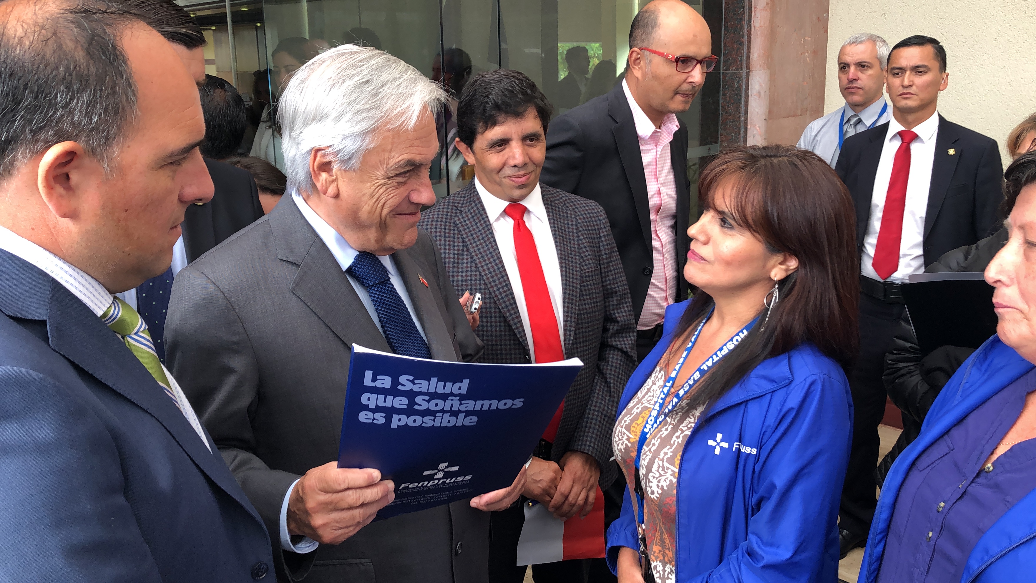 Fenpruss Hospital Valdivia solicita a Presidente Piñera la Construcción de un Nuevo Hospital.