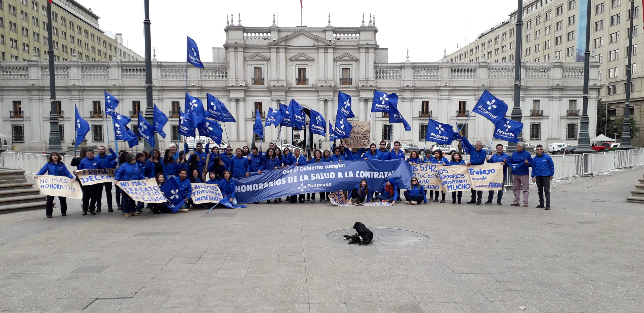 Se inició traspaso masivo de honorarios de la salud a la contrata