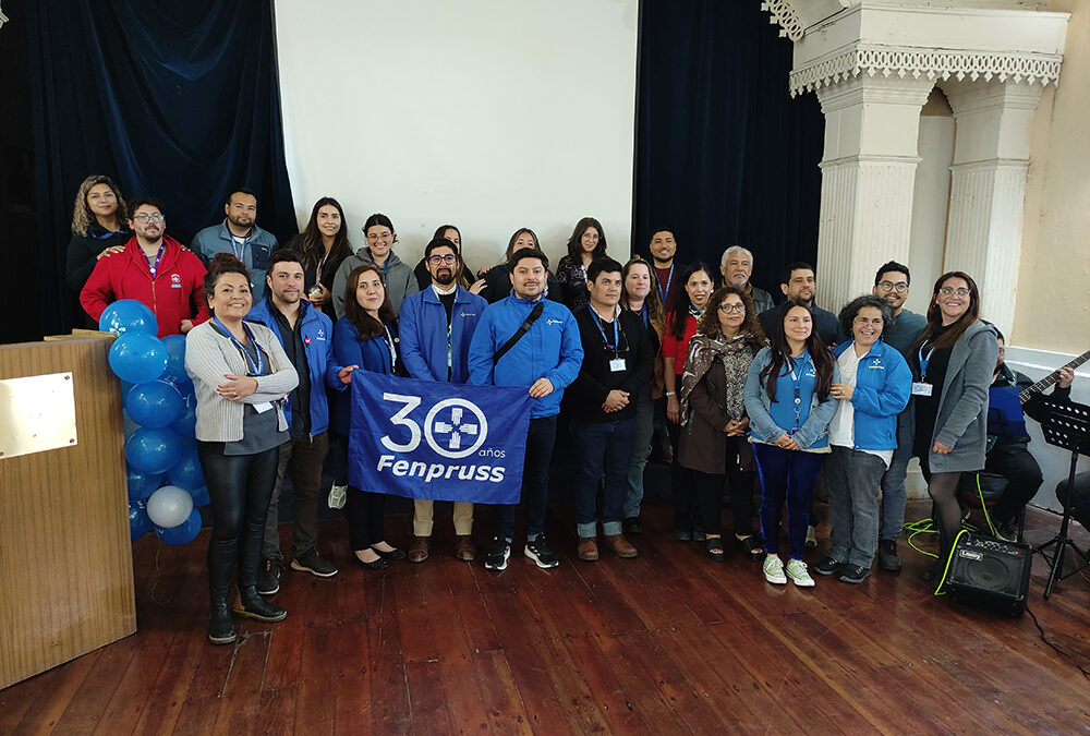 Fenpruss del Hospital Psiquiátrico del Salvador de Valparaíso celebró los 30 años de la organización junto a socios y socias