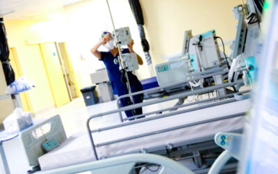 Reconocer la especialización del equipo de salud para fortalecer el sistema público