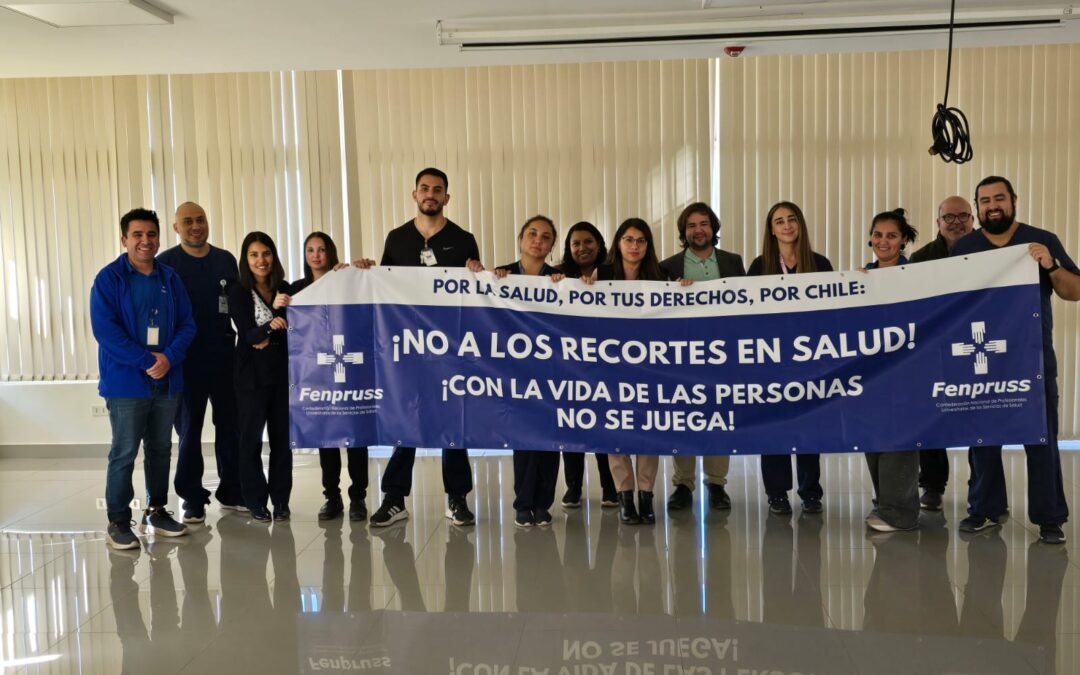 Fenpruss Putaendo despliega lienzo en rechazo al recorte del 3% en salud