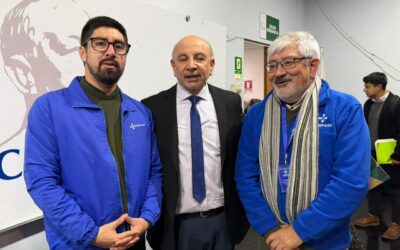 Fenpruss expone preocupación a los parlamentarios por crisis hospitalaria y falta de respuestas del Gobierno