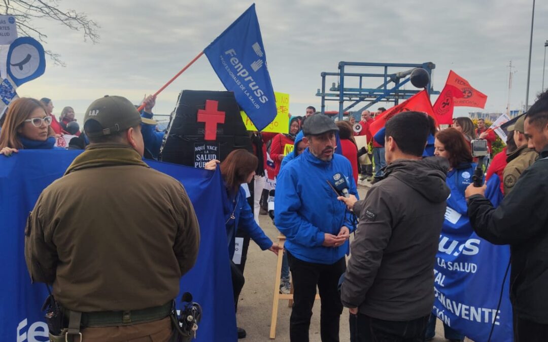 Fenpruss Zona Región del Bio alza la voz  frente a los recortes que afectan a la salud pública en visita de Presidente Kast a Talcahuano