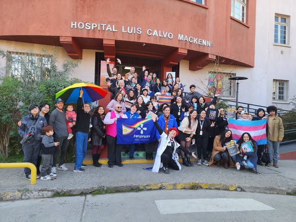 Fenpruss Hospital Dr. Luis Calvo Mackenna participa en conmemoración del Día del Orgullo y destaca el programa «Crece con Orgullo»