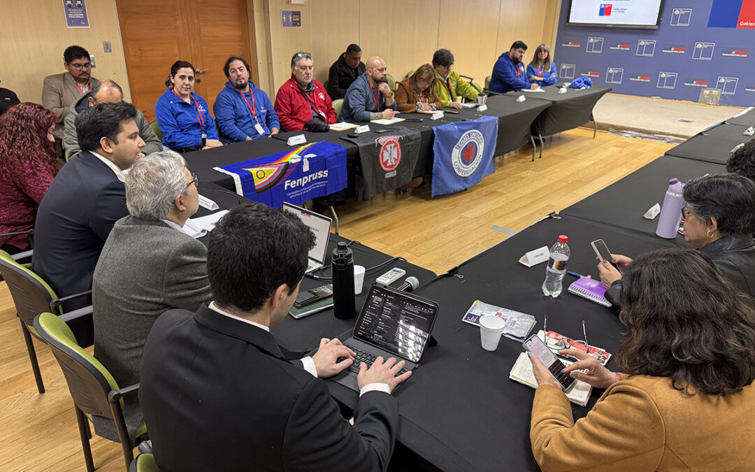 Fenpruss, gremios y Minsal dialogan sobre seguridad funcionaria y violencia externa
