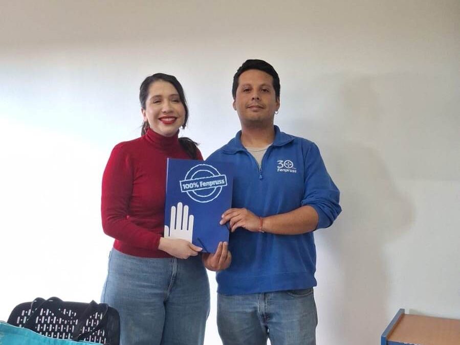  Fenpruss Linares entrega carta a diputada Consuelo Veloso y pide un Presupuesto 2027 que garantice la atención en salud pública